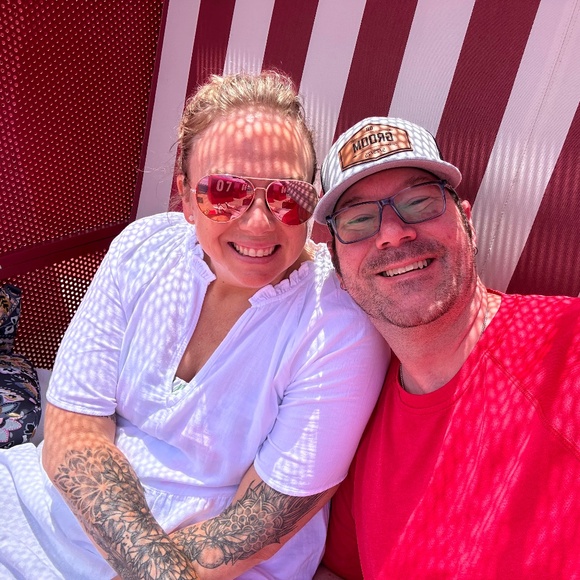 Meet your Posher, Heather - Picture 1 of 1